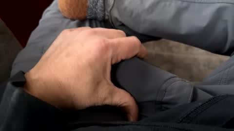 Jeremys room chill and puff one enjoy online show from December 18, 9:21 pm