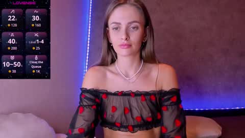 Jess online show from October 4, 5:05 am