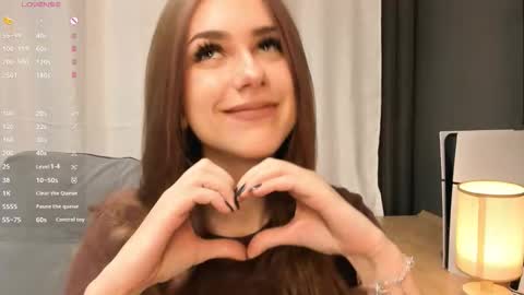 Snapshot of jess_lights chatting on September 21, 10:03 pm Jess online show from September 21, 10:03 pm