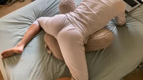 Snapshot of jessesbubble chatting on October 7, 4:25 pm Jesse online show from October 7, 4:25 pm