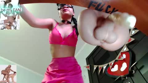  jessica crypto   online show from February 16, 6:32 pm