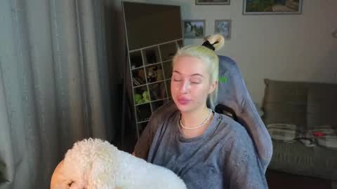 Jessy online show from January 22, 5:59 am