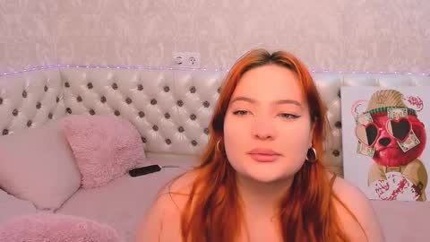 jessica_rabbitt19 online show from December 15, 1:35 am