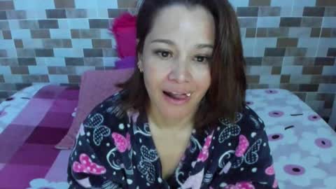 jessimodel independient online show from February 27, 10:35 pm