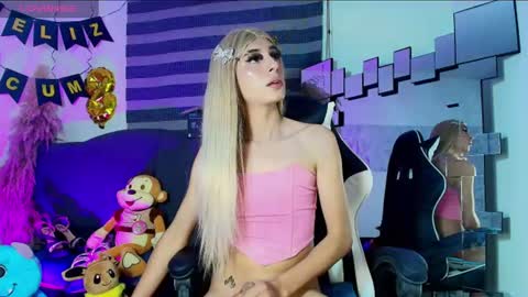 jessica_tan online show from June 26, 6:08 am