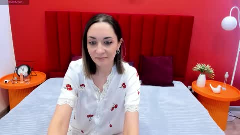 jessicaalluring online show from February 4, 8:18 am