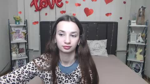 JessicaBreez online show from April 15, 11:35 am