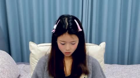jessicalena online show from May 4, 4:57 pm