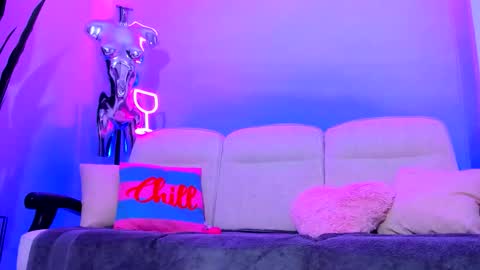 Jessy online show from January 10, 9:53 pm