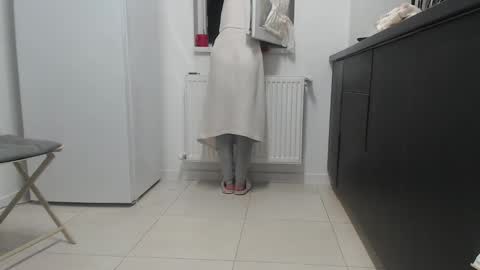 jessieryan online show from December 4, 4:23 am