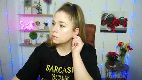 Jess online show from March 12, 7:13 am