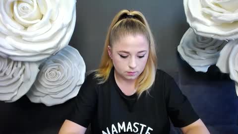 Jess online show from September 21, 7:12 am