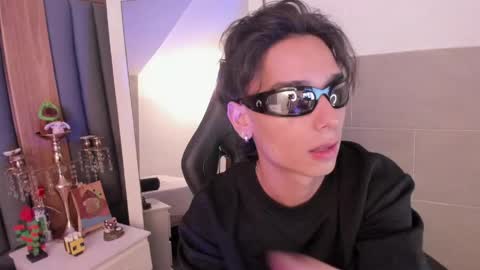 JESSY WITHE NEW ACCOUNT online show from May 5, 10:15 pm