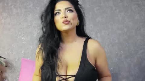 Snapshot of jessycanoir chatting on October 27, 7:30 am JessycaNoir online show from October 27, 7:30 am