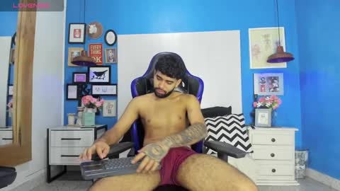 --- Jesus --- online show from November 24, 3:33 pm