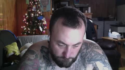 jettadude5 online show from December 25, 12:37 am