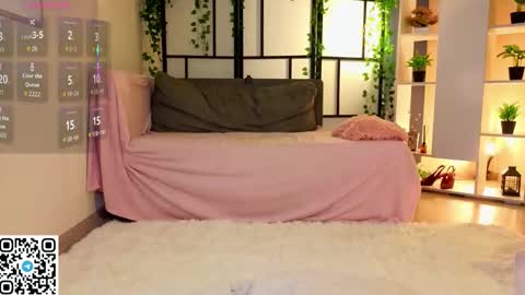 Gwen online show from March 9, 2:05 am