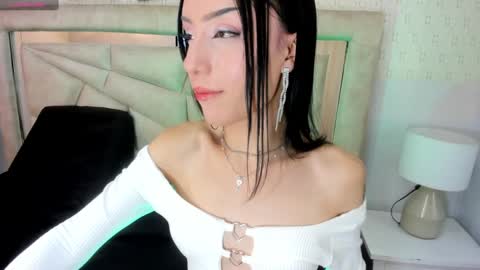 Jey online show from December 13, 2:05 pm