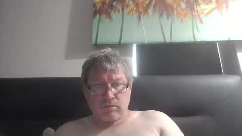 jezzajezza2000 online show from May 7, 3:57 am