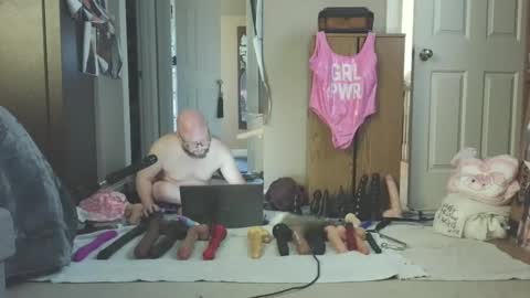 Nasty Cumslut online show from March 10, 2:26 pm