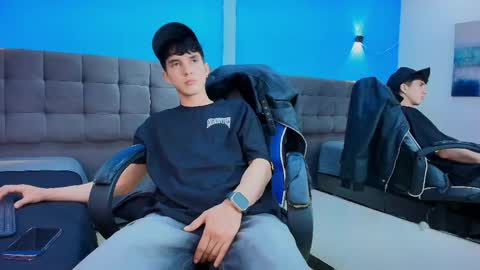 Jheampiero online show from May 13, 7:01 pm