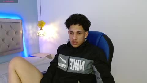 Jheider R. online show from February 14, 6:02 am