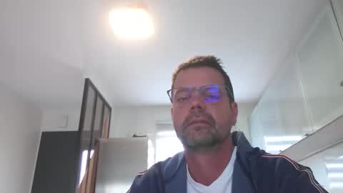 jhmec44000 online show from April 21, 7:04 am