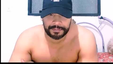 En moreno online show from March 3, 6:53 am