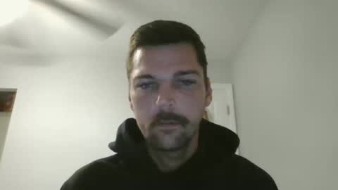 jholls online show from February 10, 3:42 pm