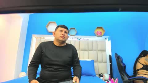 Snapshot of jhon_and_catalina chatting on October 7, 12:23 pm jhon_and_catalina online show from October 7, 12:23 pm