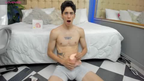 Snapshot of jhon_snow__ chatting on September 16, 11:19 pm Jhon online show from September 16, 11:19 pm
