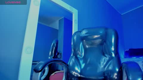 Snapshot of jhon_snow__ chatting on October 1, 3:22 pm Jhon online show from October 1, 3:22 pm