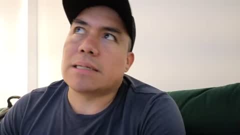 jhonatan_morales_s online show from July 15, 10:25 pm