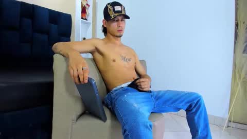 Jhon online show from November 21, 2:31 am