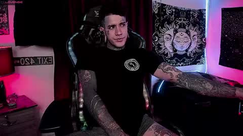 jhonny_ackerman online show from December 5, 2:58 am