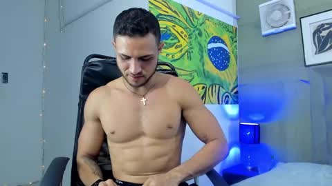 Snapshot of jhonny_flames7 chatting on September 13, 4:26 am jhonny online show from September 13, 4:26 am