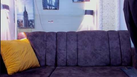 Snapshot of jhonny_flames7 chatting on March 6, 7:03 am jhonny online show from March 6, 7:03 am