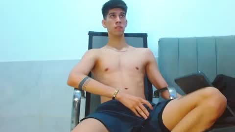 jhony_sex3 online show from July 27, 6:44 am