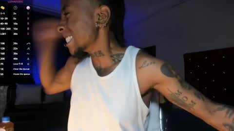 jhonymiller online show from April 4, 8:27 pm