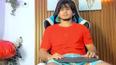 jhossua online show from September 19, 11:14 am