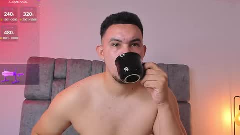 Jhonatan80  online show from July 18, 10:06 am