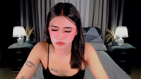 jhuliana_and_charles_room online show from September 29, 5:28 am