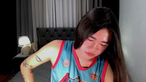 julie online show from March 20, 3:00 am