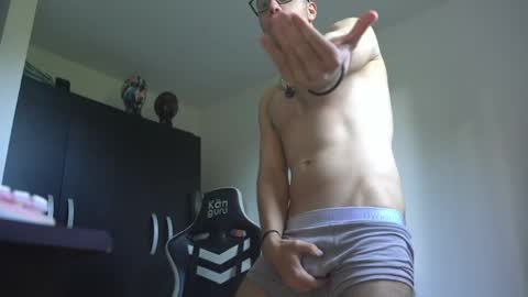 Jhx online show from April 20, 8:34 pm