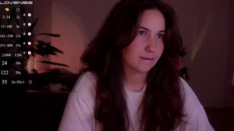 jia_lisaa online show from September 28, 3:54 pm