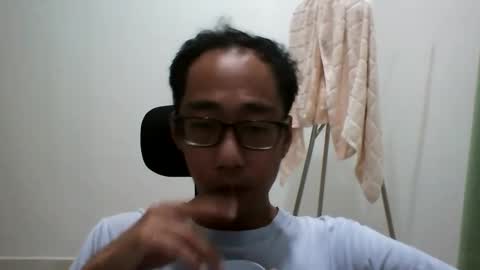 Snapshot of jiachi13 chatting on December 21, 11:01 am Alex online show from December 21, 11:01 am