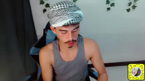 Snapshot of jim_cumxx chatting on September 14, 10:49 am JIMBOY online show from September 14, 10:49 am