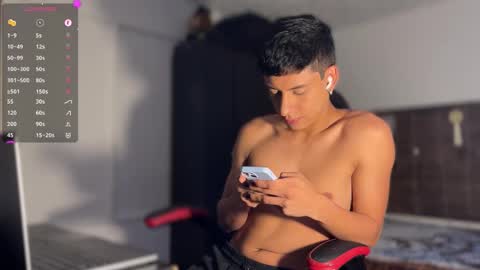 jim_dancer online show from February 8, 4:36 pm