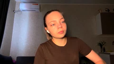 Steff online show from November 10, 8:17 am