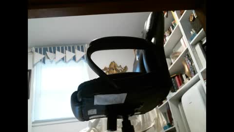 jimwellhung online show from September 22, 12:53 pm